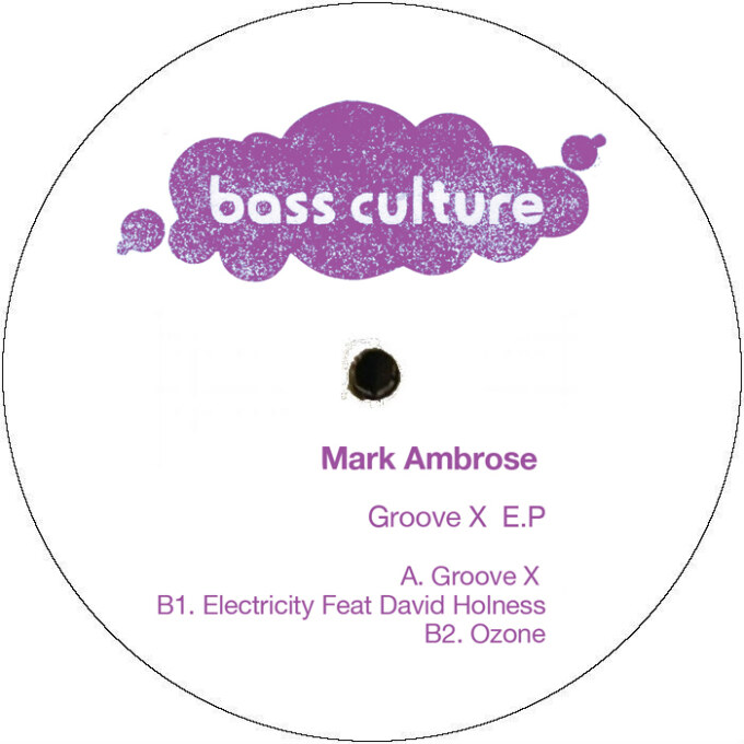 BCR044_cover_white_circle_700px